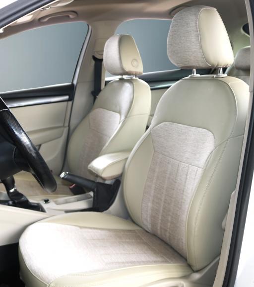 Skoda Octavia Açık Gri Deri-Aç Bej Keten